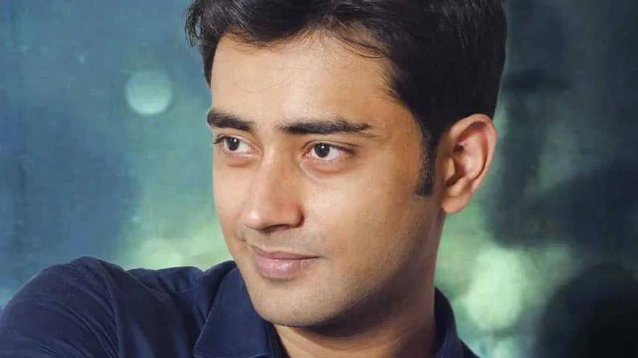 এক বিশেষ খেলনা প্রেমিকাকে উপহার দেন রাহুল, সেই টয়তে ভরে গিয়েছে ঘর