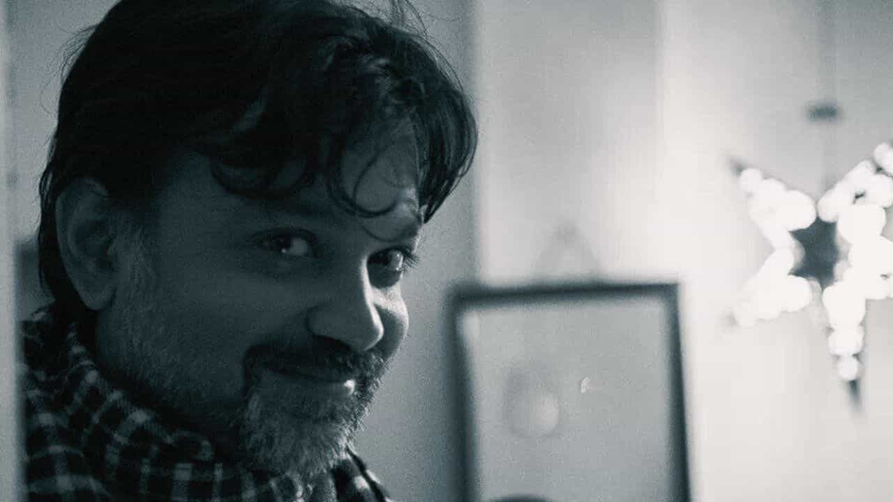 'বাবা' হলেন সৃজিত মুখোপাধ্যায়, সদ্যজাত কন্যাকে নিয়ে বাড়ি এলেন পরিচালক, নাম কী জানেন? 'বাবা' হলেন সৃজিত মুখোপাধ্যায়, সদ্যজাত কন্যাকে নিয়ে বাড়ি এলেন পরিচালক, নাম কী জানেন?