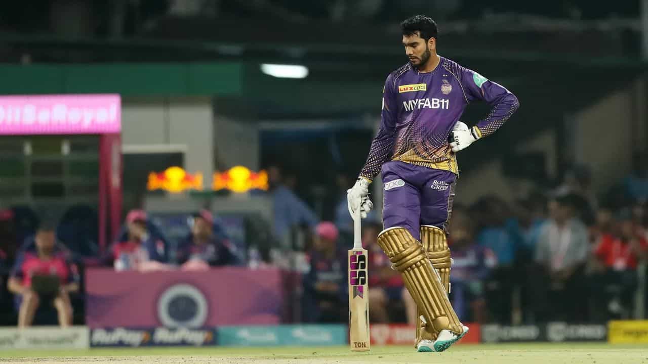 Venkatesh Iyer profile: টপ হোক বা মিডল! সব অর্ডারেই ফিট ভেঙ্কটেশ আইয়ার