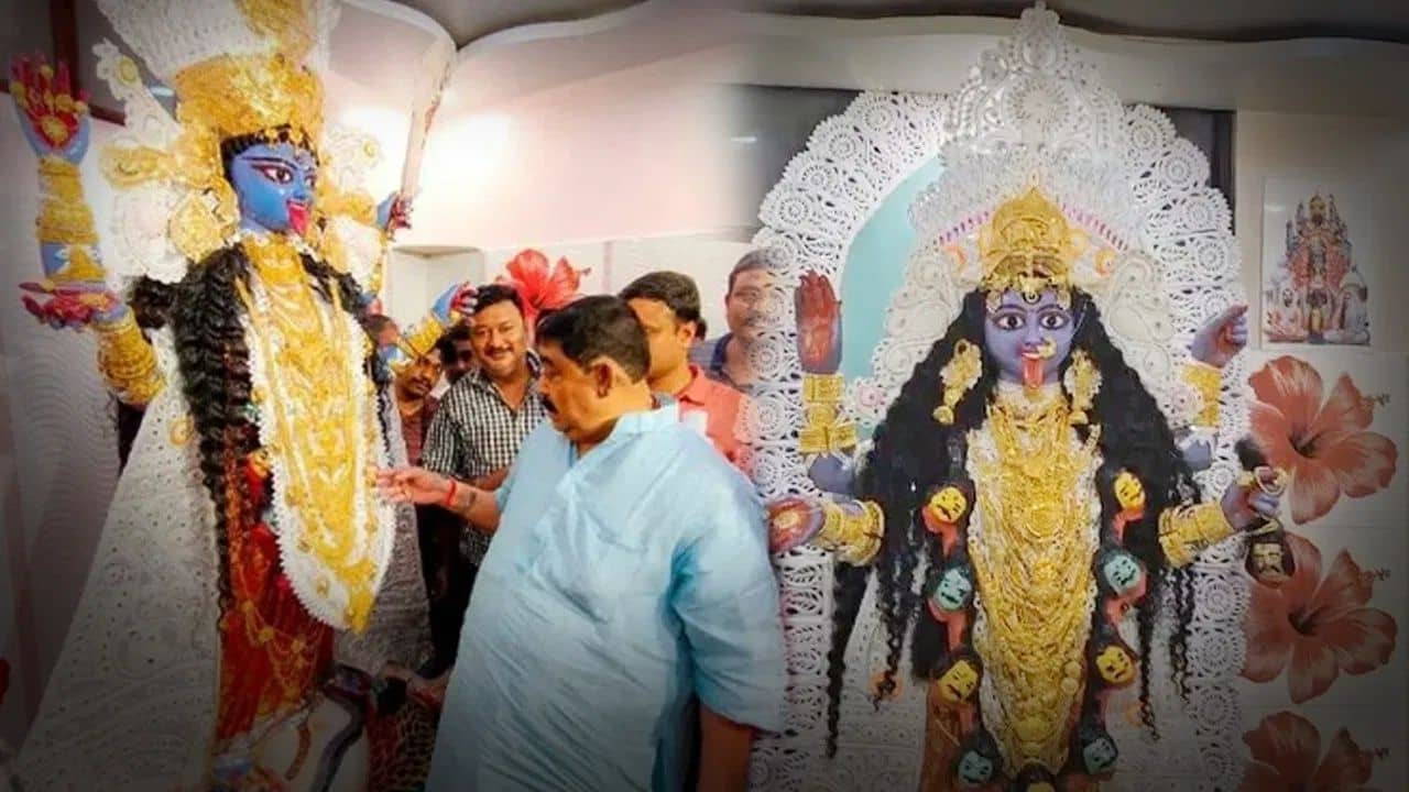 Anubrata Mondal Kali Pujo: ৬৫০ ভরি সোনার গয়নায় মা কালীকে সাজাতেন কেষ্ট! আবারও উঠে এল দুর্নীতি সিরিজের এক অধ্যায়