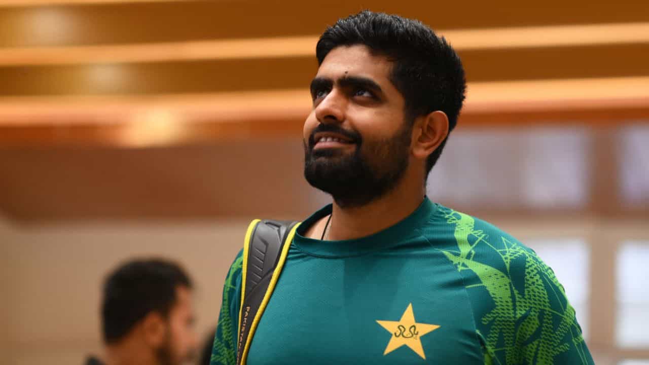 Babar Azam: বিশ্বকাপের আগে সিংহাসন ফিরে পেলেন বাবর আজম Babar Azam: বিশ্বকাপের আগে সিংহাসন ফিরে পেলেন বাবর আজম