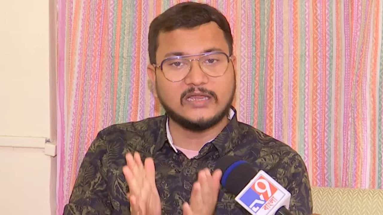 Debangshu Bhattacharya: কেন হারতে হল? ময়নাতদন্ত করতে গিয়ে রেগে লাল দেবাংশু, দলের কর্মীদের বিরুদ্ধে করলেন বিস্ফোরক অভিযোগ Debangshu Bhattacharya: কেন হারতে হল? ময়নাতদন্ত করতে গিয়ে রেগে লাল দেবাংশু, দলের কর্মীদের বিরুদ্ধে করলেন বিস্ফোরক অভিযোগ