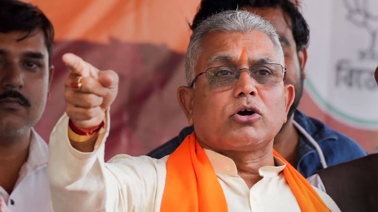 Dilip Ghosh: শুভেন্দু পুরুষ বলে কি সম্মান নেই, দুঃখিত বলেও বড় প্রশ্ন তুলে দিলেন দিলীপ