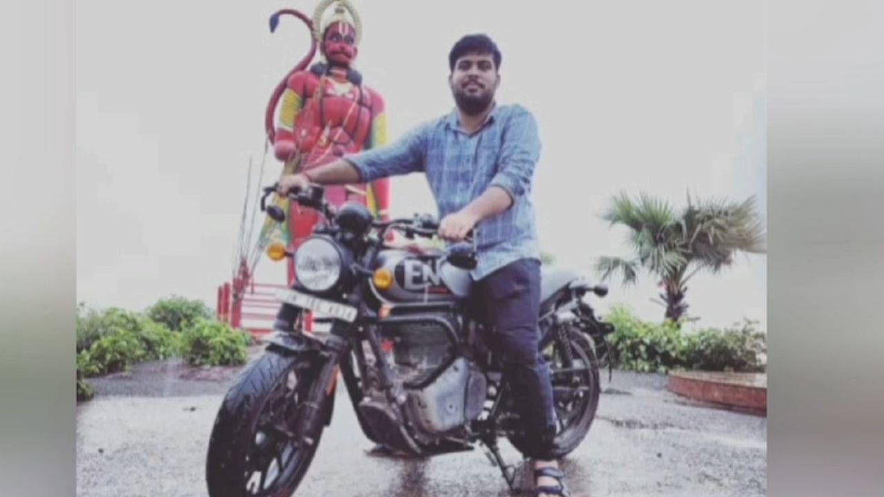Durgapur: 'আমি ক্ষমাপ্রার্থী', গলায় নাইলনের ফাঁস লাগিয়ে ঝুলছে ফার্মেসি পড়ুয়া