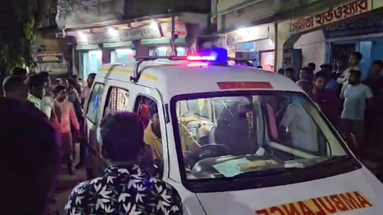 Hooghly: বিজেপি কর্মীর বাবাকে কুপিয়ে খুনের চেষ্টার অভিযোগ
