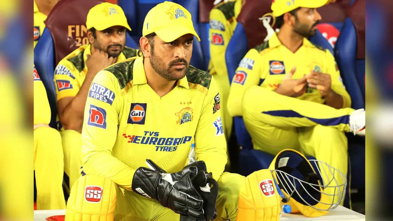 IPL 2024: আমাকে চ্যালেঞ্জ নিতে শিখিয়েছে... হঠাৎ ধোনির মুখে এমন কথা কেন? IPL 2024: আমাকে চ্যালেঞ্জ নিতে শিখিয়েছে... হঠাৎ ধোনির মুখে এমন কথা কেন?