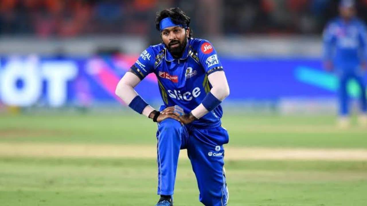 Hardik Pandya ভিডিয়ো: অতি আগ্রাসন? কোচকে ধাক্কা হার্দিক পান্ডিয়ার!