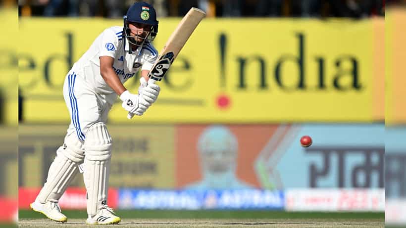 IND vs ENG: শনিবারই ৪-১! ধরমশালায় দু-দিনেই জয়ের গন্ধ পাচ্ছে ভারত