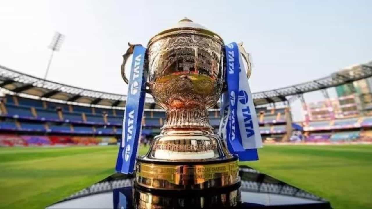 IPL 2024: কোথাও যাচ্ছে না আইপিএল, ভারতেই পুরো টুর্নামেন্ট; জানালেন খোদ চেয়ারম্যান IPL 2024: কোথাও যাচ্ছে না আইপিএল, ভারতেই পুরো টুর্নামেন্ট; জানালেন খোদ চেয়ারম্যান