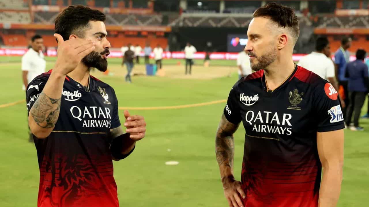 Virat Kohli: ওপেন করবেন না কোহলি, RCB ওপেনিংয়ে বিরাট পরিবর্তন! Virat Kohli: ওপেন করবেন না কোহলি, RCB ওপেনিংয়ে বিরাট পরিবর্তন!