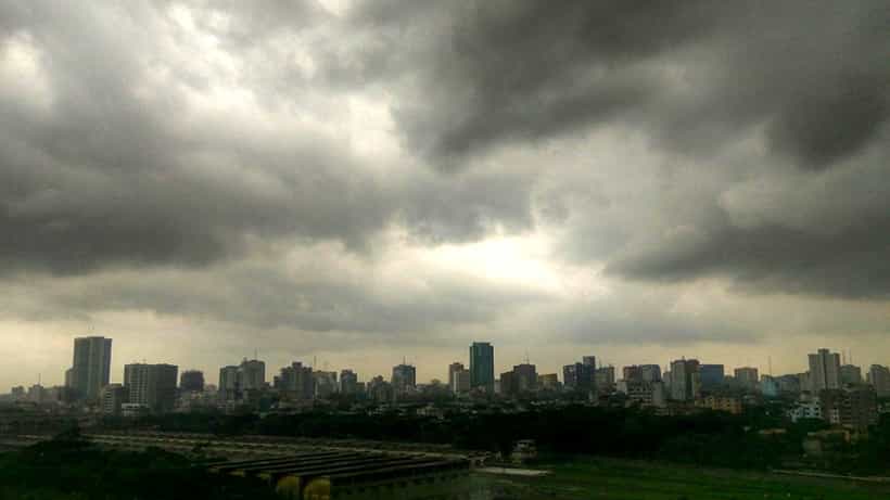 Weather Update: গরমের হাত থেকে স্বস্তি, রাত পোহালেই বৃষ্টির পূর্বাভাস এই জেলাগুলিতে