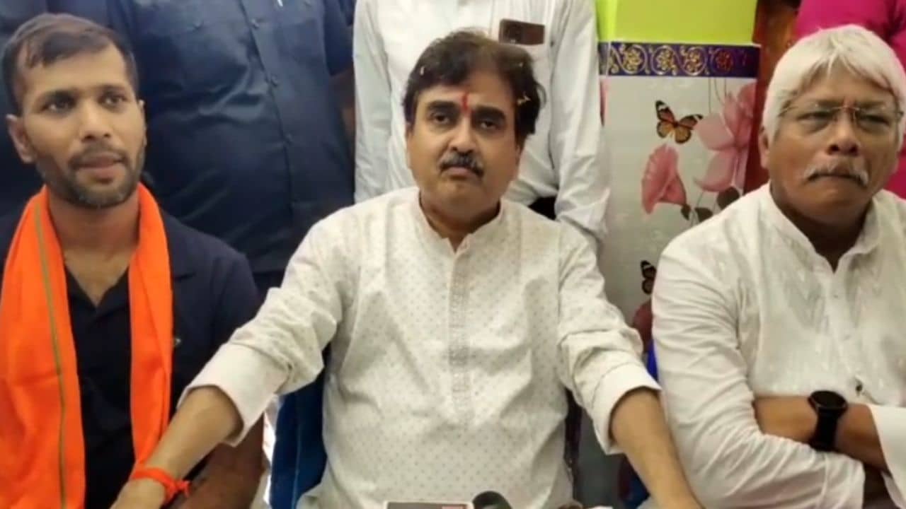 Abhijit Ganguly Remarks: মমতার নাম করে মন্তব্য বিতর্ক, কী ব্যাখ্যা দিলেন অভিজিৎ গাঙ্গুলি