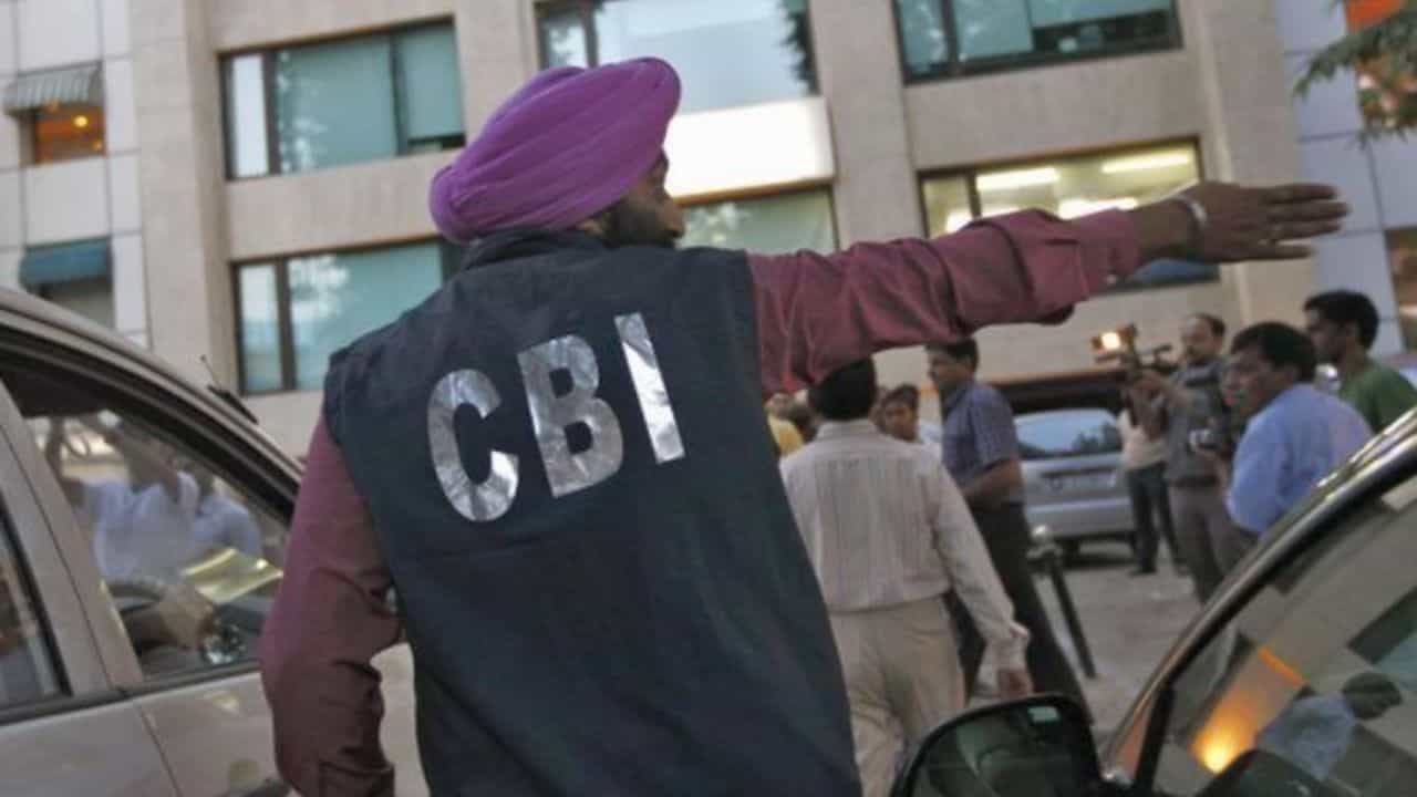 CBI: ইন্টারপোল যোগাযোগ করল সিবিআইয়ের সঙ্গে, কী এমন গোপন তথ্য দিল তারা CBI: ইন্টারপোল যোগাযোগ করল সিবিআইয়ের সঙ্গে, কী এমন গোপন তথ্য দিল তারা