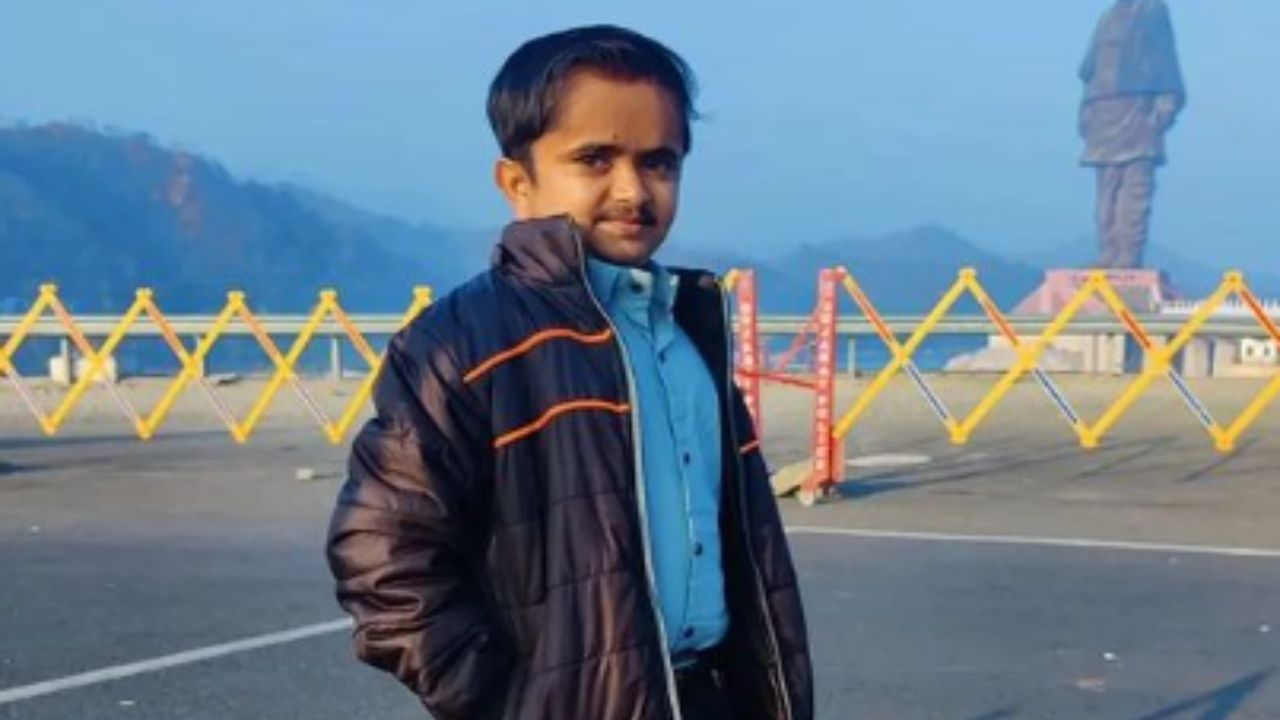 World's Shortest Doctor: ভর্তি নিচ্ছিল না কলেজ, আজ বিশ্বের সবথেকে 'ছোট্ট ডাক্তার' হবেন ইনি