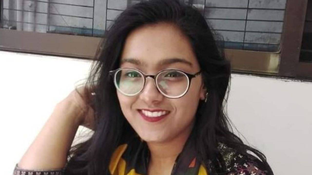 Bangladesh Fire: মা মরা মেয়ে, বড় করেছিলেন বোনকে! বিরিয়ানি খেতে গিয়ে মর্মান্তিক পরিণতি ডিআইজি কন্যার