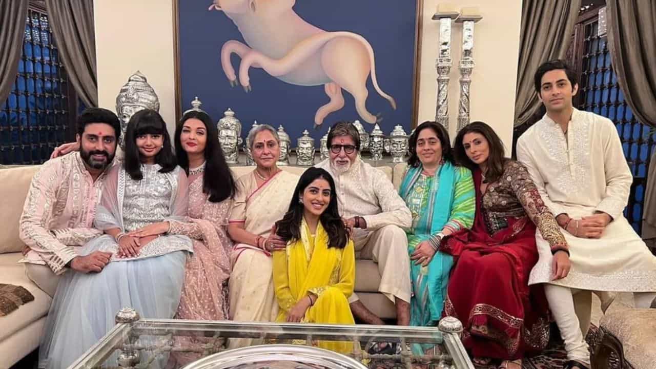Amitabh Bachchan: বিগ বি-র হেঁশেলের খবর এবার নাগালে, এমন সুযোগ আগে কখনও মেলেনি Amitabh Bachchan: বিগ বি-র হেঁশেলের খবর এবার নাগালে, এমন সুযোগ আগে কখনও মেলেনি