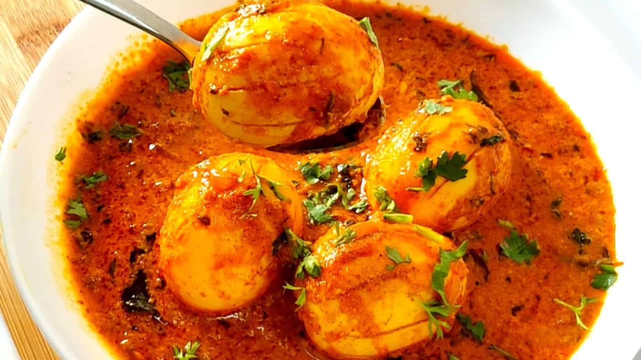 ডিমের কারি রান্না করতে চায়নি, লিভ-ইন সঙ্গীর ঘিলু বের করে দিলেন প্রেমিক