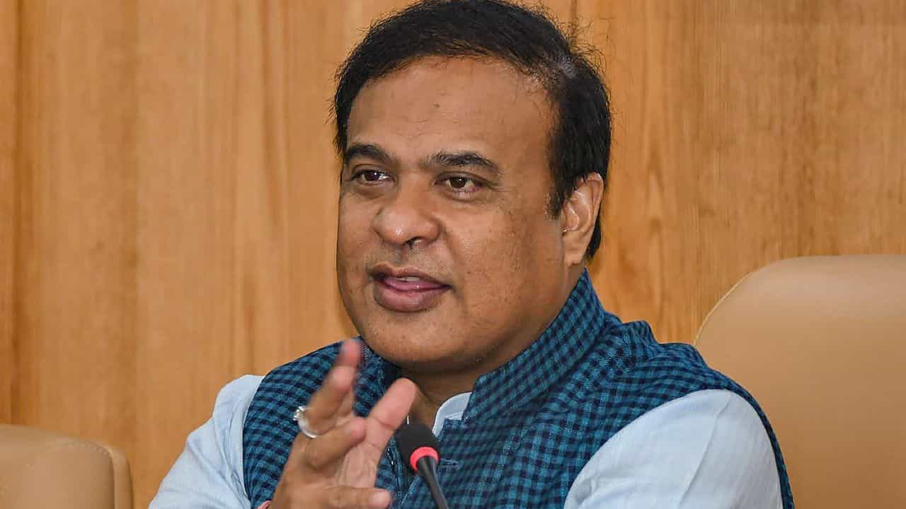 Himanta Biswa Sarma: 'ভারত নয়, পাকিস্তানের জন্য ইস্তেহার বানিয়েছে', প্রাক্তন দলকে খোঁচা হিমন্তের Himanta Biswa Sarma: 'ভারত নয়, পাকিস্তানের জন্য ইস্তেহার বানিয়েছে', প্রাক্তন দলকে খোঁচা হিমন্তের