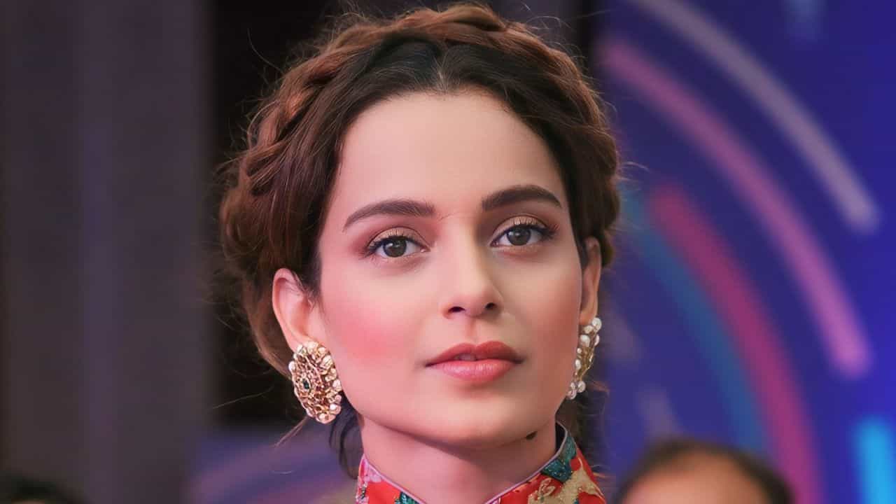 Kangana Ranaut: সেই মান্ডি থেকেই জুটল টিকিট, ৩ বছর আগে কী বলেছিলেন কঙ্গনা? Kangana Ranaut: সেই মান্ডি থেকেই জুটল টিকিট, ৩ বছর আগে কী বলেছিলেন কঙ্গনা?