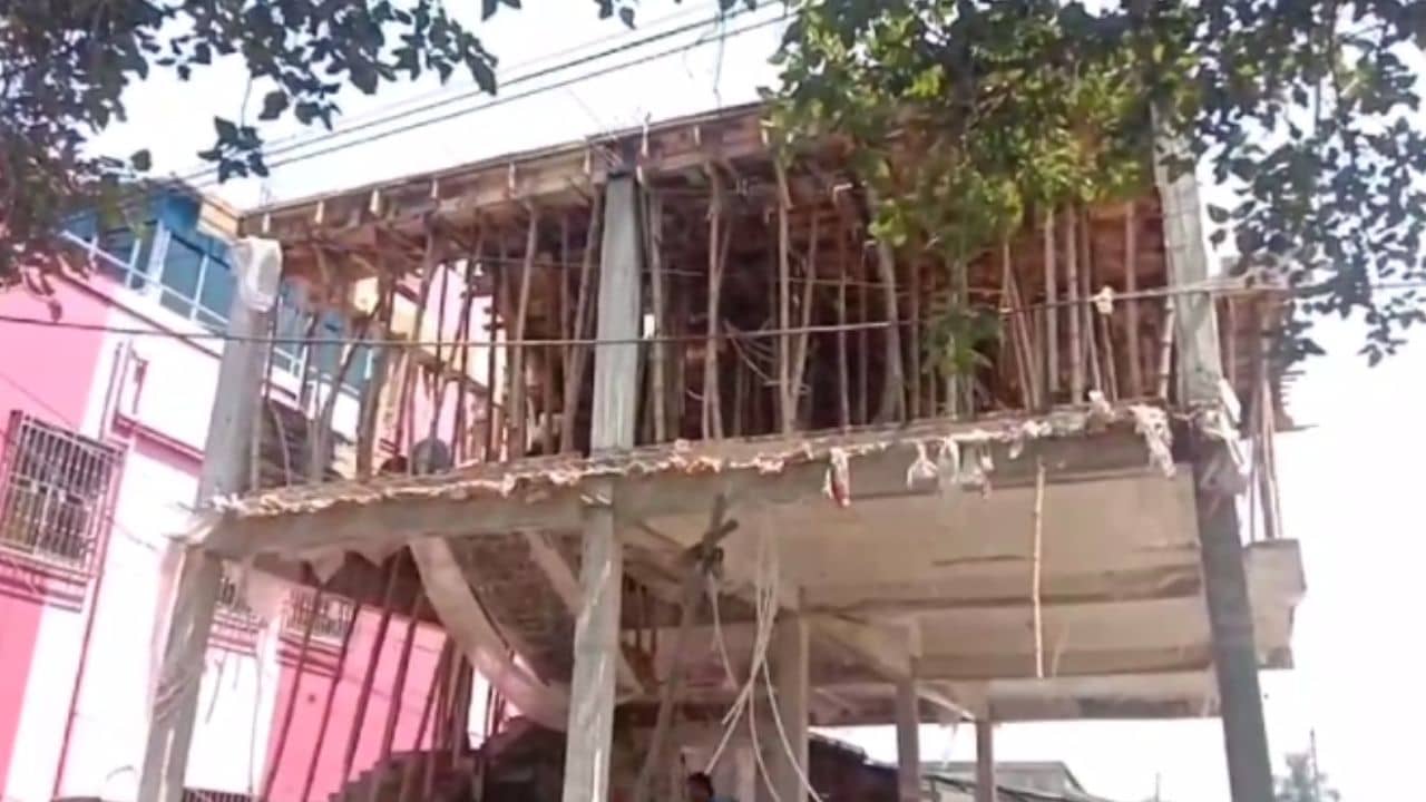 Illegal Construction: বেআইনি নির্মাণ শুনেই ছুটলেন পুরপ্রধান, বললেন, ৩ দিনের মধ্যে কাগজ দেখাতে হবে