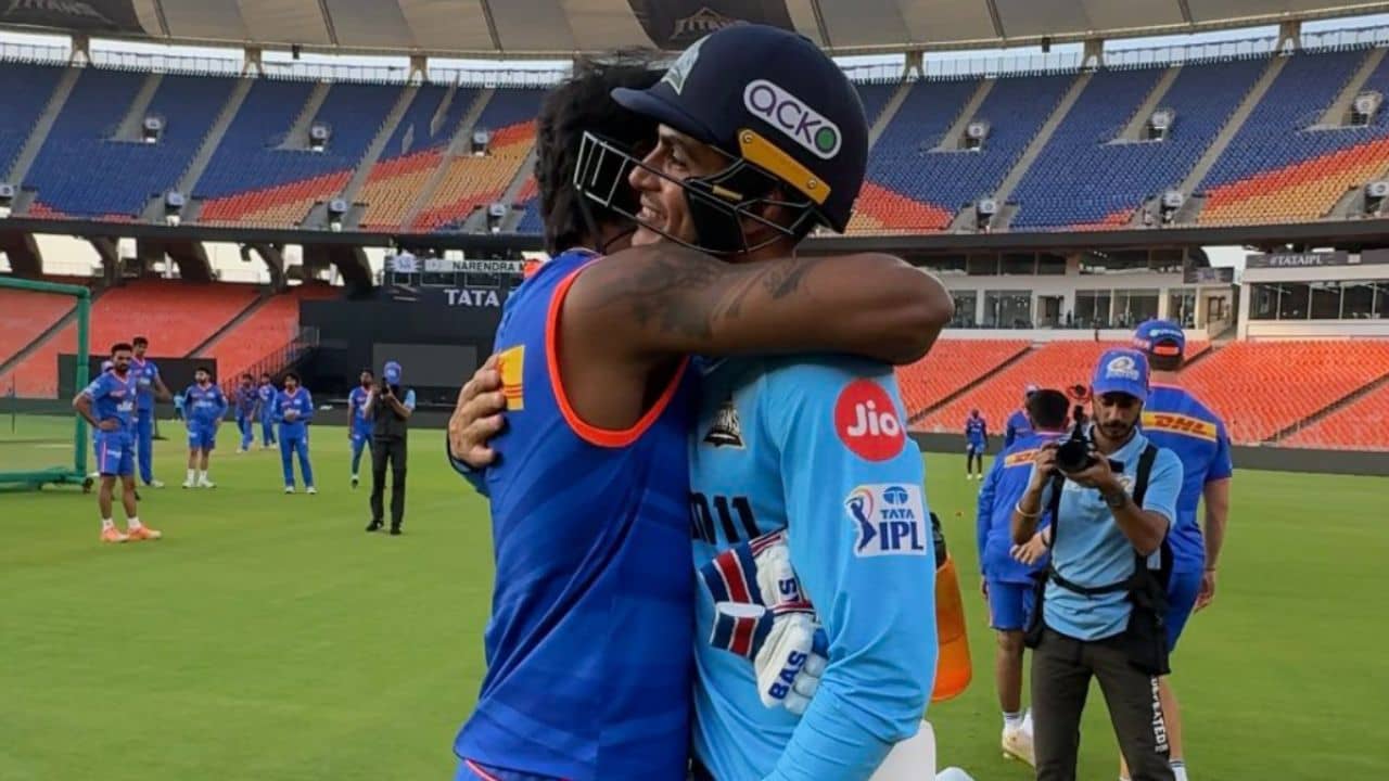 IPL 2024: শুভমনকে বুকে টেনে নিলেন হার্দিক, তারপর...