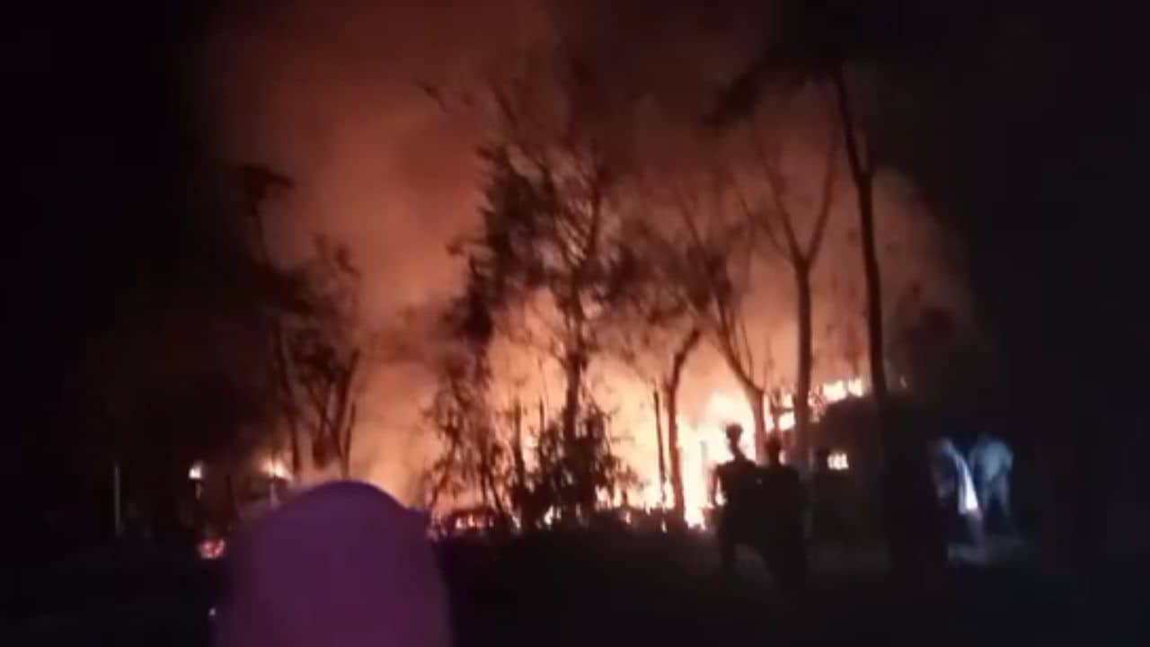 Murshidabad: ভোর রাতে মসজিদে গিয়েছিলেন পরিবারের সদস্যরা, ঘরের ভিতর ঝলসে শিশুকন্যার মৃত্যু