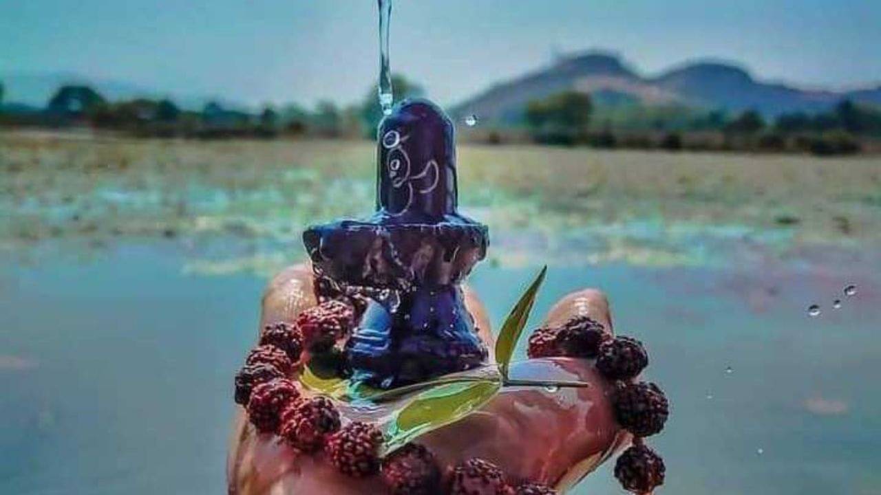 Mahashivratri 2024: মহাশিবরাত্রিতে শিব-সিদ্ধযোগ, ফল পেতে চার প্রহর ছাড়াও শিবের মাথায় জল ঢালুন এই সেরা মুহূর্তে