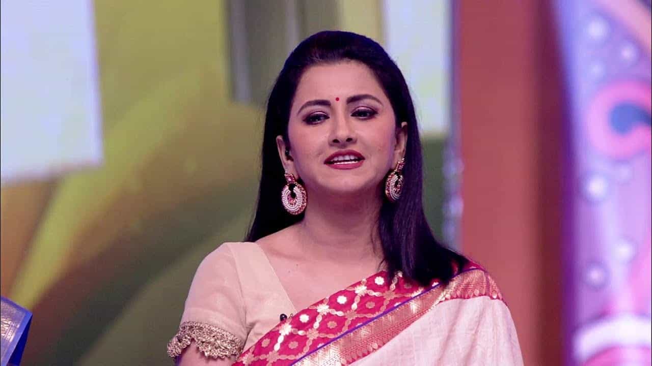 Rachna Banerjee: রাজনীতির ময়দানে 'দিদি নম্বর ১', হুগলিতে মুখোমুখি লকেট-রচনা Rachna Banerjee: রাজনীতির ময়দানে 'দিদি নম্বর ১', হুগলিতে মুখোমুখি লকেট-রচনা