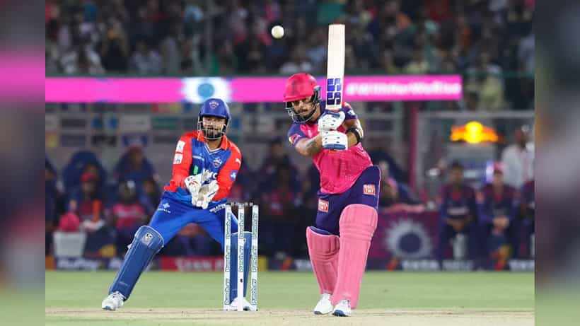IPL 2024: ৪, ৪, ৬, ৪, ৬! শেষ ওভারে তাণ্ডব, আইপিএলে পুনর্জন্ম রিয়ান পরাগের