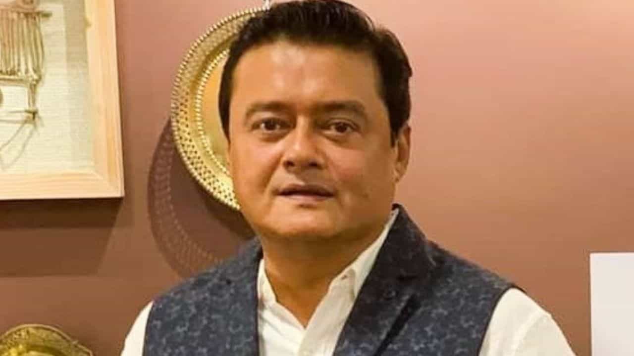 দারুণ শোকে শাশ্বত চট্টোপাধ্যায়; মাতৃহারা অভিনেতা, বাতিল করলেন সব কাজ দারুণ শোকে শাশ্বত চট্টোপাধ্যায়; মাতৃহারা অভিনেতা, বাতিল করলেন সব কাজ