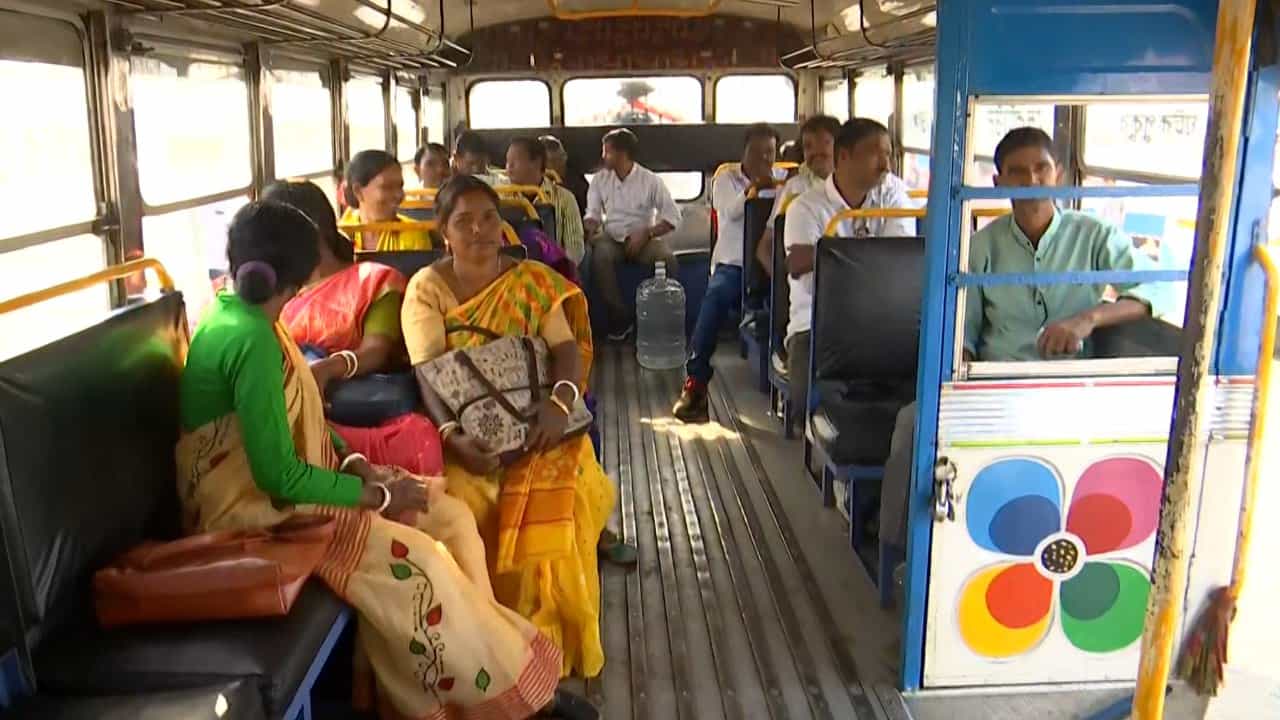 Sandeshkhali: মোদীর সভার পর মমতার ব্রিগেডেও সন্দেশখালির মহিলারা Sandeshkhali: মোদীর সভার পর মমতার ব্রিগেডেও সন্দেশখালির মহিলারা