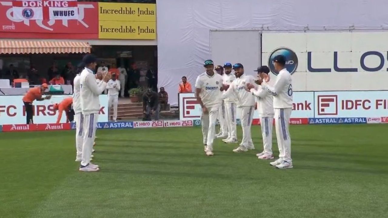 Team India giving guard of honour to Ravi Ashwin on his 100th Test Match occasion