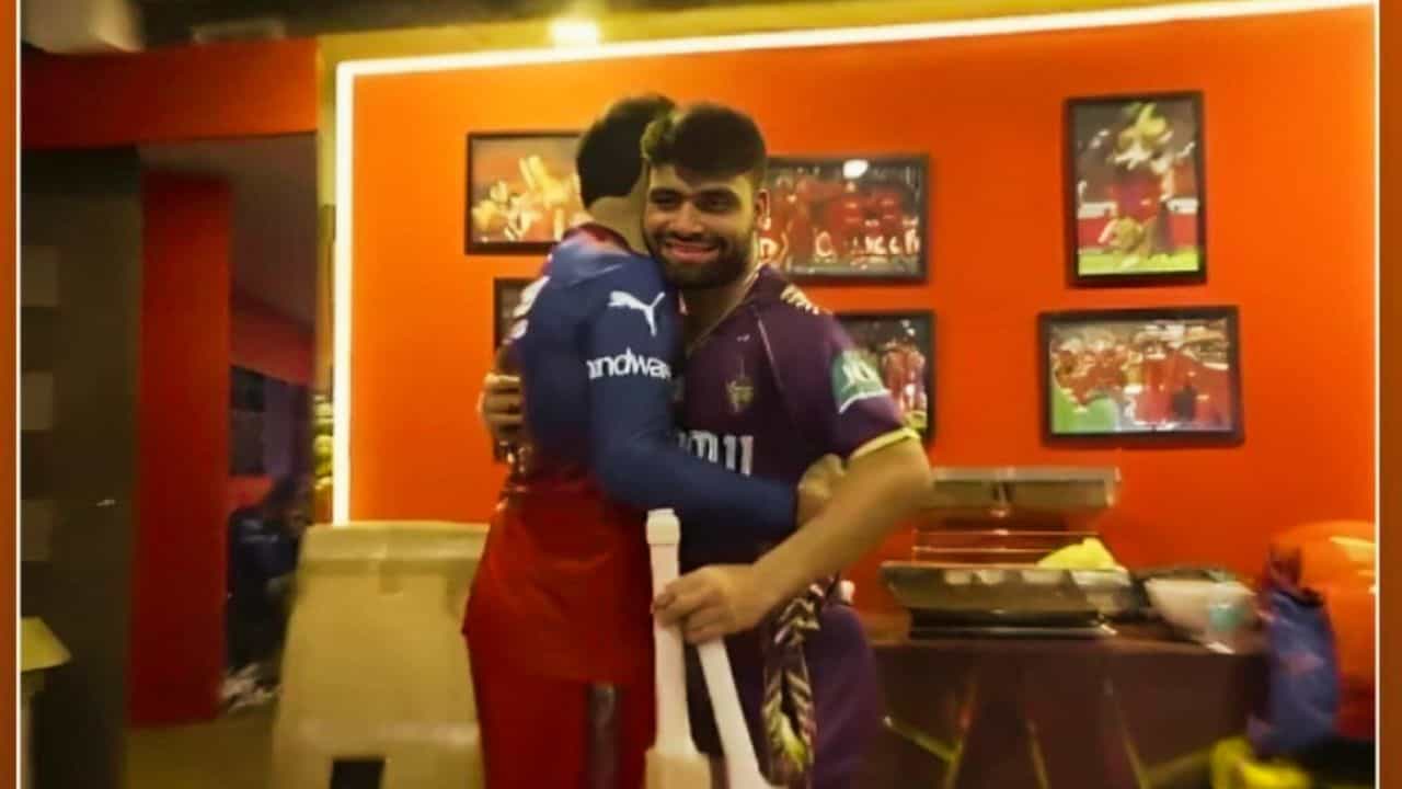 Rinku Singh: বিরাটের পরামর্শ ভুলে যেও না... রিঙ্কুকে কেন এমন বলছেন নেটিজ়েনরা? Rinku Singh: বিরাটের পরামর্শ ভুলে যেও না... রিঙ্কুকে কেন এমন বলছেন নেটিজ়েনরা?