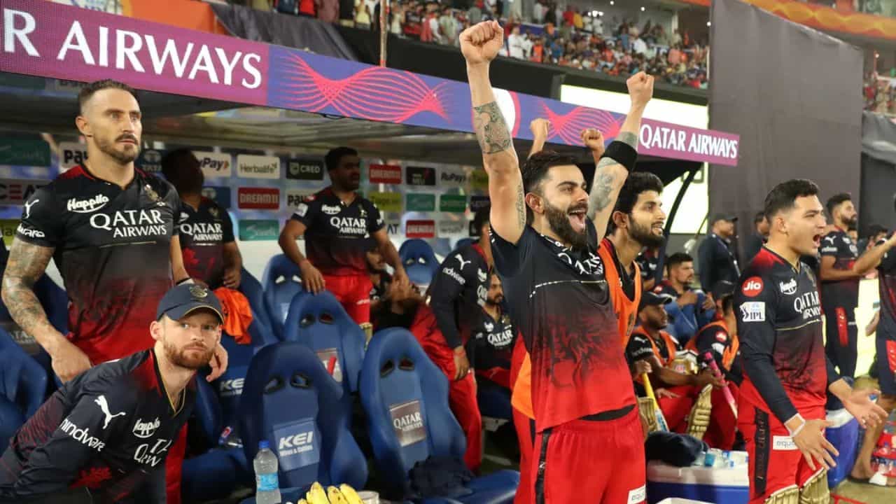 Virat Kohli: আমি অনেকটা বিরাটের মতো...বলছেন আরসিবির তারকা ক্রিকেটার Virat Kohli: আমি অনেকটা বিরাটের মতো...বলছেন আরসিবির তারকা ক্রিকেটার