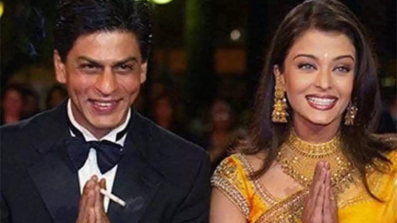 রীতিমত যন্ত্রণা সহ্য করতে হয়েছিল ঐশ্বর্যকে। কী এমন করেছিলেন শাহরুখ খান? তাঁর এক গোপন ভয় রয়েছে। যা সম্পর্কে অনেকেই জানেন না। 