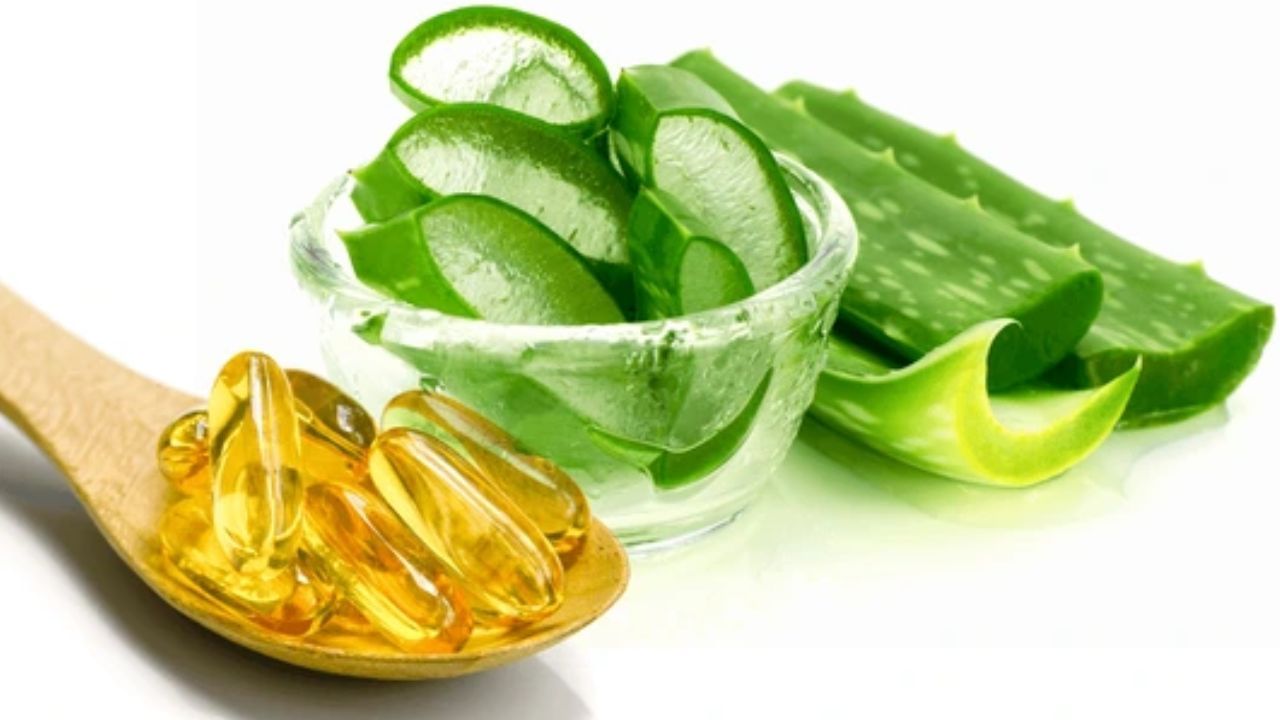 শেভিং করার পর ত্বক রুক্ষ হয়ে যায়। শেভিংয়ের পর অ্যালোভেরা জেল ও ভিটামিন-ই ক্যাপসুলের ফেসপ্যাক মুখে লাগাতে পারেন। ত্বকের রুক্ষতা কাটাতে এই প্যাক খুব কার্যকরী