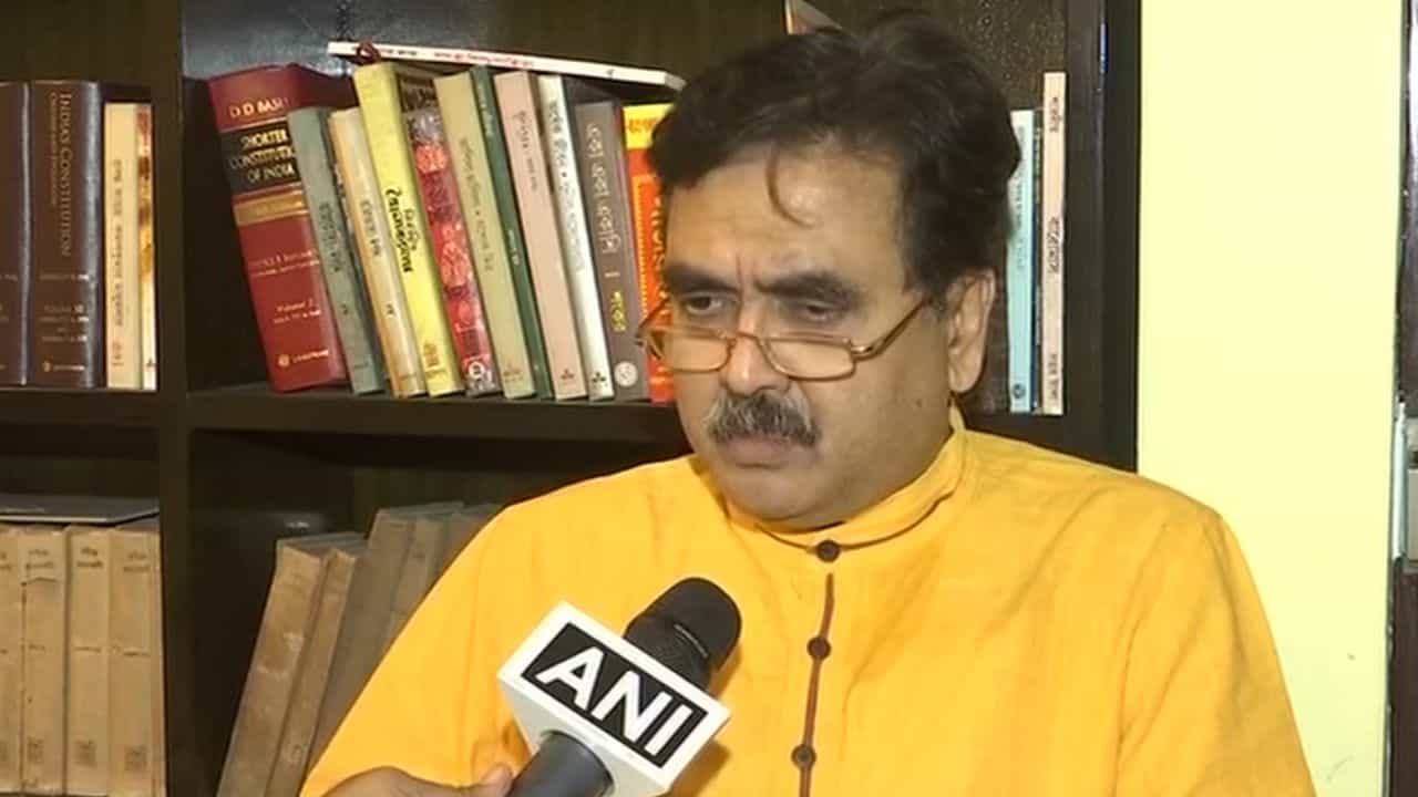 Justice Abhijit Ganguly: 'খবরটা শুনে ছুটে এসেছি', বিচারপতি গঙ্গোপাধ্যায়ের শেষদিনের এজলাসে অঝোরে কান্না মামলকারীদের Justice Abhijit Ganguly: 'খবরটা শুনে ছুটে এসেছি', বিচারপতি গঙ্গোপাধ্যায়ের শেষদিনের এজলাসে অঝোরে কান্না মামলকারীদের