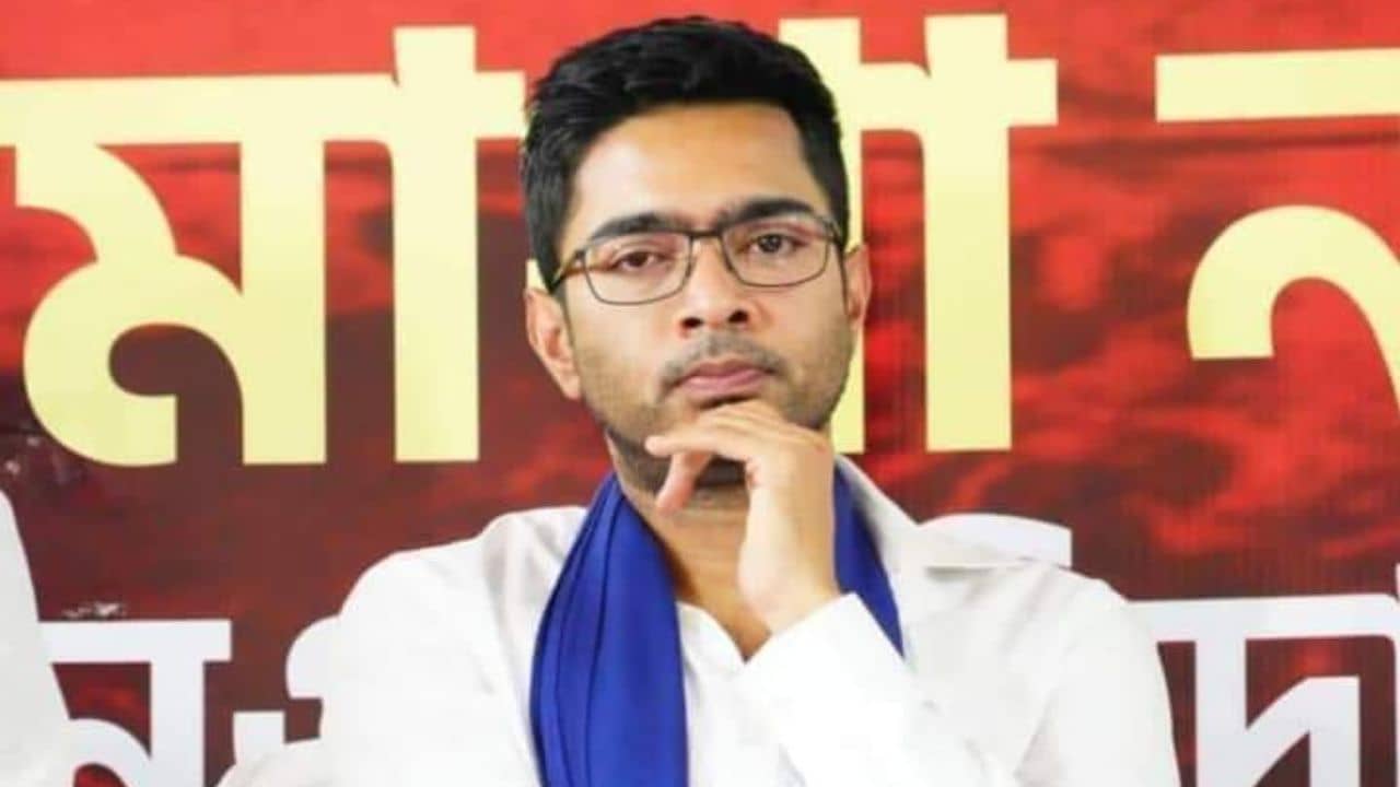 Abhishek Banerjee: আবাসের প্রথম কিস্তির টাকা ডিসেম্বরের মধ্যেই, বাড়ি বাড়ি এই বার্তা দিতে প্রধান-উপ প্রধানদের নির্দেশ অভিষেকের
