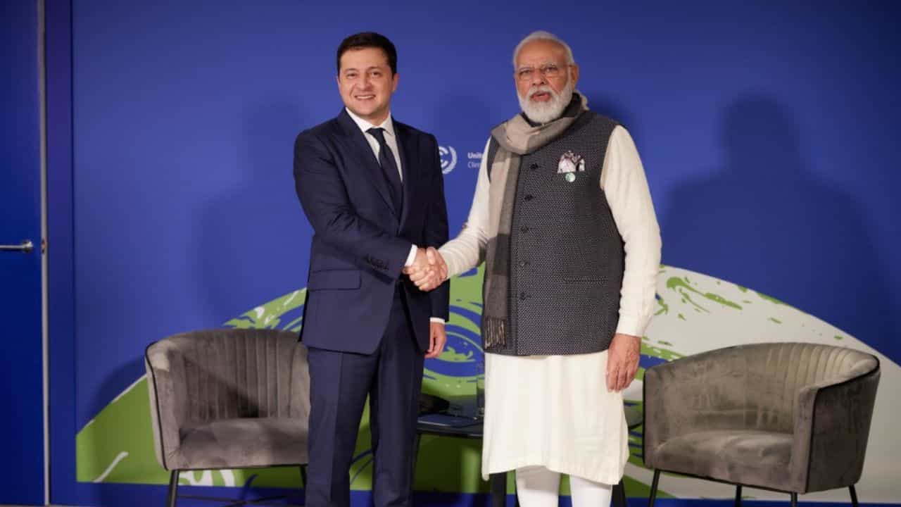 PM Modi- Zelenskyy: রাশিয়া-ইউক্রেন যুদ্ধ বন্ধ করতে তৎপর মোদী, জেলেনস্কিকে ফোন করে সহযোগিতার আশ্বাস PM Modi- Zelenskyy: রাশিয়া-ইউক্রেন যুদ্ধ বন্ধ করতে তৎপর মোদী, জেলেনস্কিকে ফোন করে সহযোগিতার আশ্বাস