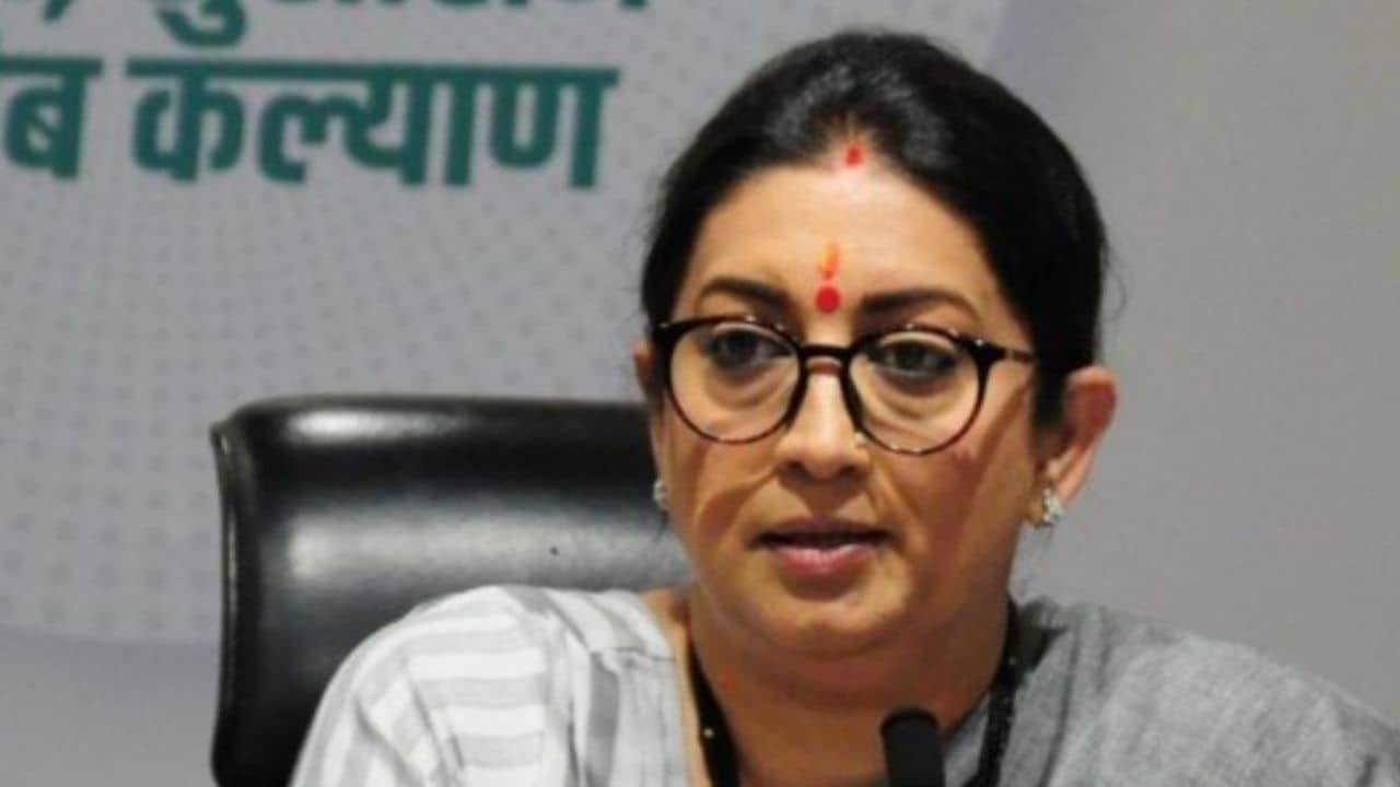 Smriti Irani: বোকারা বোকা বানানোর চেষ্টা করলে বোঝা যায়, তারাই কতটা বোকা: স্মৃতি