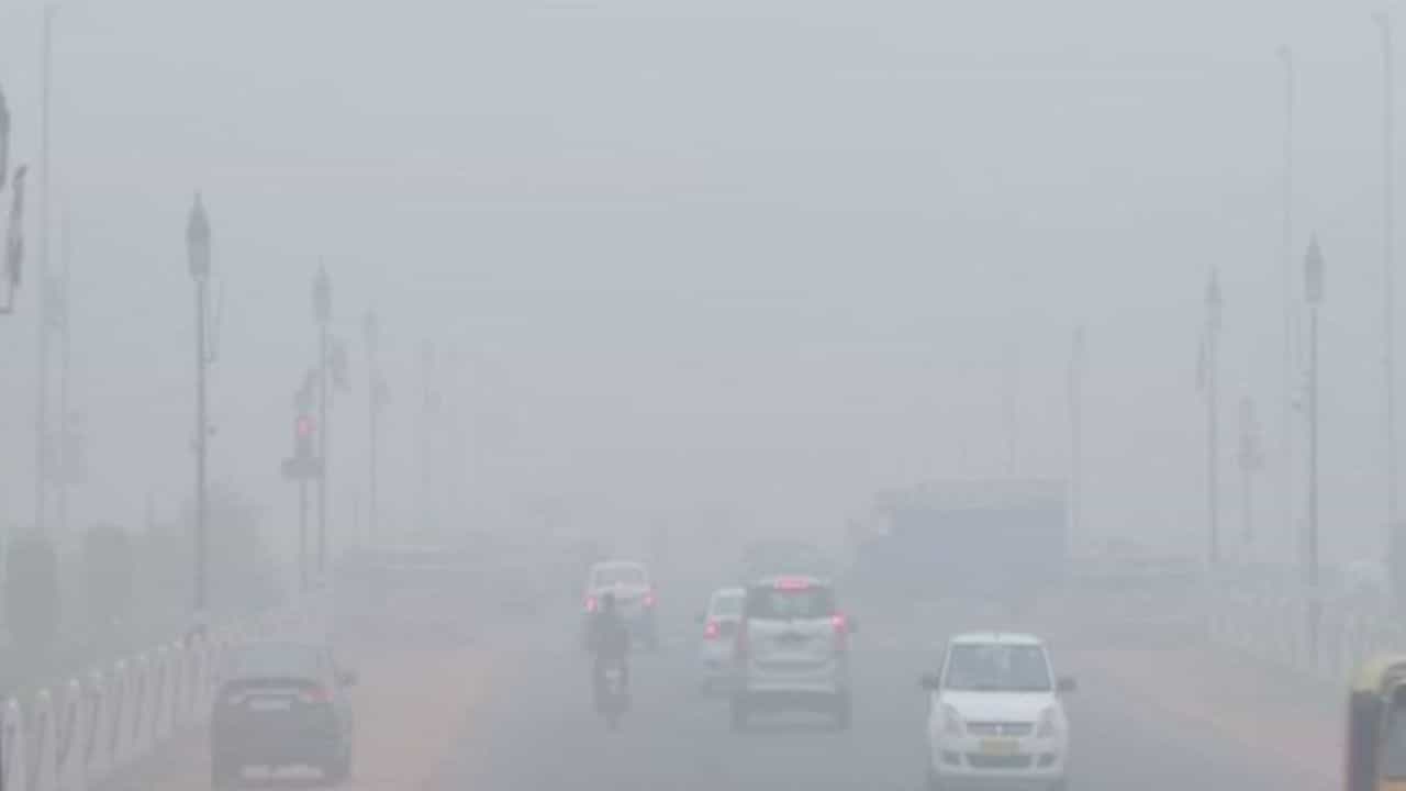 Most polluted City: বিশ্বের তৃতীয় দূষিত দেশ ভারত, শীর্ষে রাজধানী শহর Most polluted City: বিশ্বের তৃতীয় দূষিত দেশ ভারত, শীর্ষে রাজধানী শহর
