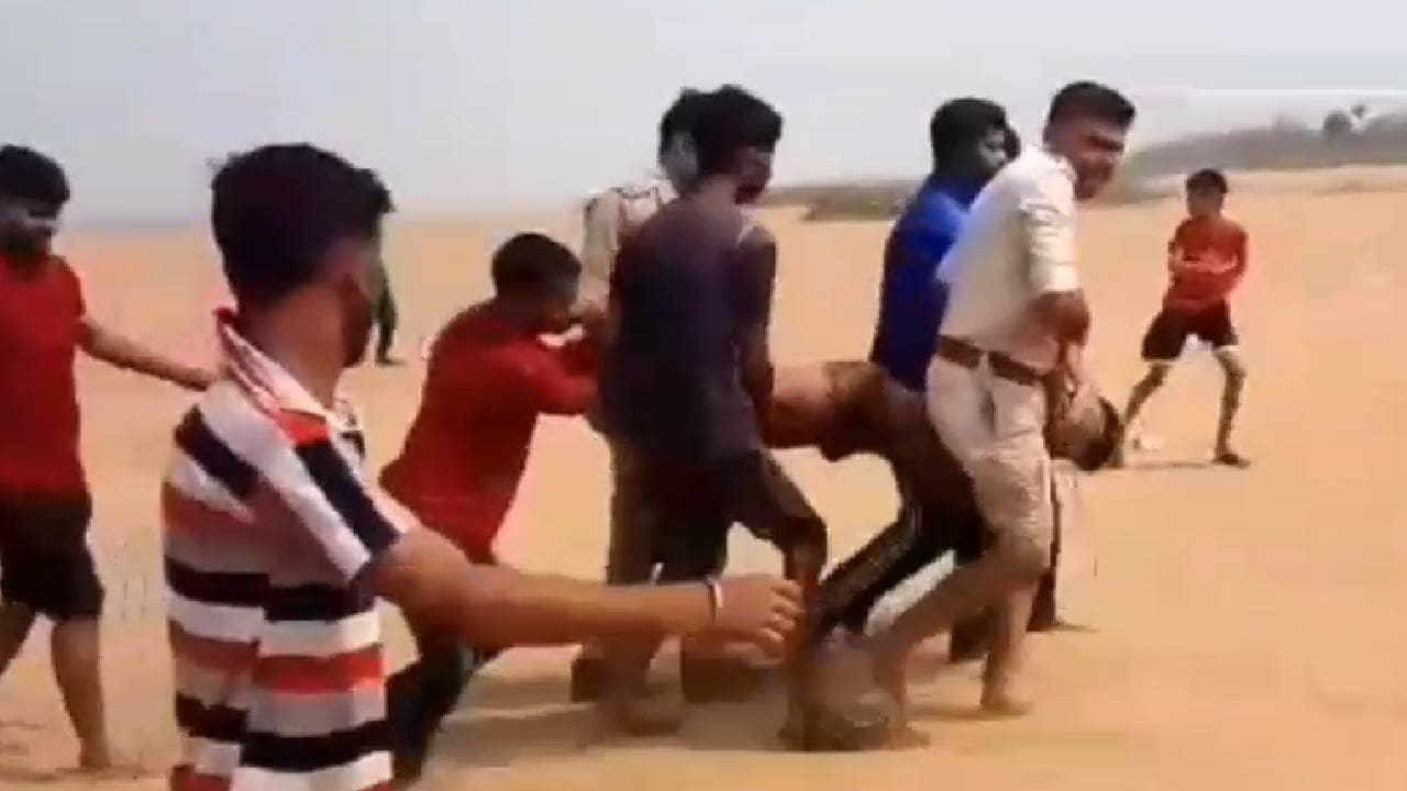 Drown: রং খেলে গঙ্গায় স্নানে গেল দুই ভাই, ফিরল নিথর দেহ