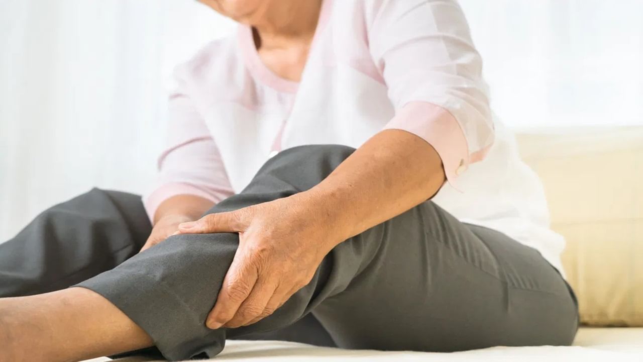 যদি অনেকদিন ধরে এই সমস্যায় ভুগে থাকেন, তাহলে আর এটিকে এড়িয়ে যাবেন না। পরবর্তীকালে নেমে আসতে পারে বিরাট কোনও বিপদ।