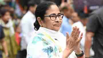 Mamata Banerjee: হাতের পাঁচটা আঙুল সমান হয় না, সন্দেশখালি নিয়ে বললেন মমতা