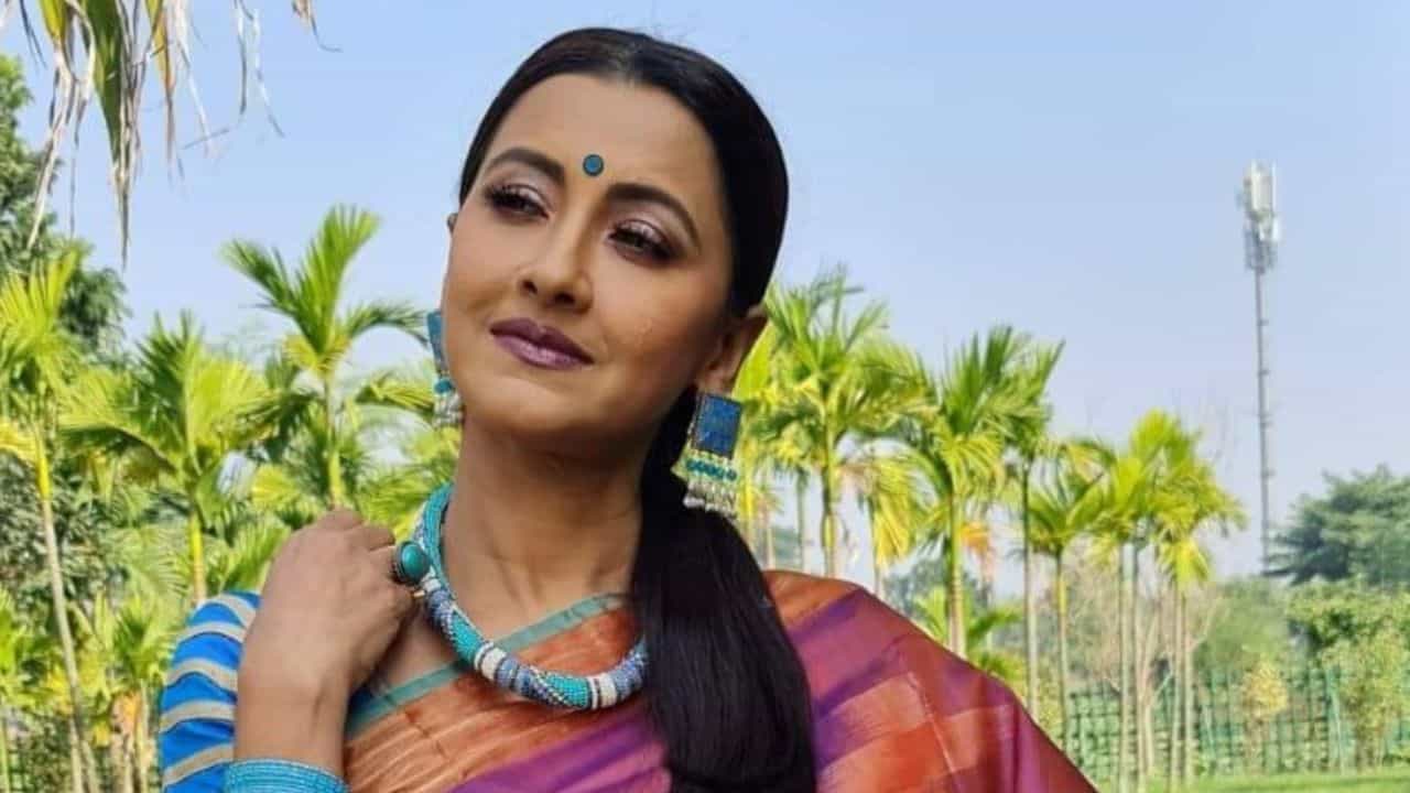 রবীন্দ্রনাথের কন্যা রচনা, জানতেন? রচনাও তাঁর আসল নাম নয়... রবীন্দ্রনাথের কন্যা রচনা, জানতেন? রচনাও তাঁর আসল নাম নয়...