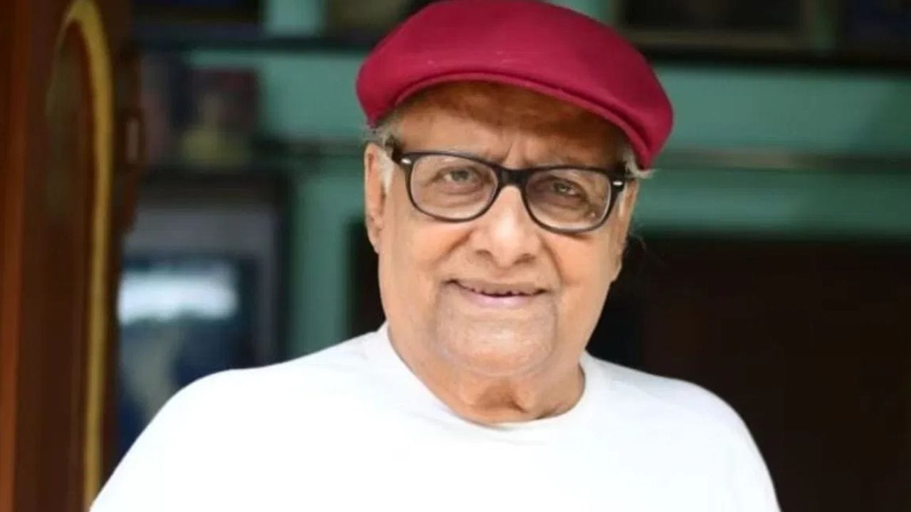 ইট পেতেছিল অনেকেই, তাও পাড়ার সেরা সুন্দরীকে কীভাবে বিয়ে করেন পরাণ? ইট পেতেছিল অনেকেই, তাও পাড়ার সেরা সুন্দরীকে কীভাবে বিয়ে করেন পরাণ?