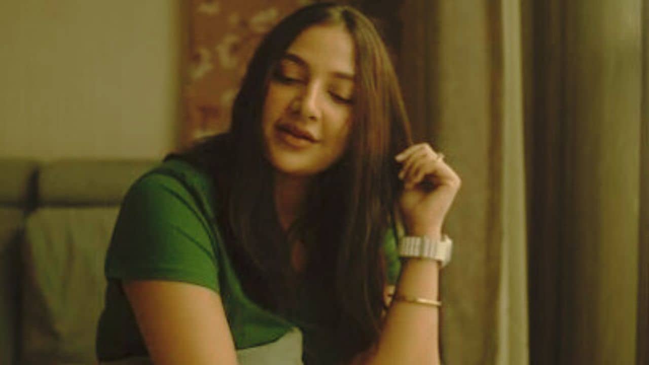 ফুলে হাতির মতো হয়ে গিয়েছে, কোন কাছের লোক বললেন শুভশ্রীকে?