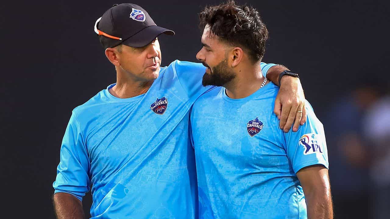 IPL 2024: 'সময়ের আগেই মাঠে ফেরা', ঋষভ পন্থকে নিয়ে বড় তথ্য... IPL 2024: 'সময়ের আগেই মাঠে ফেরা', ঋষভ পন্থকে নিয়ে বড় তথ্য...