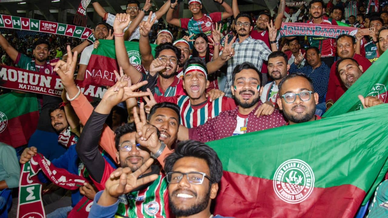 Mohun Bagan: লিগ শিল্ডের ভার্চুয়াল ফাইনাল, ডার্বির মতো মুম্বই ম্যাচেও ৬০ হাজার টিকিট