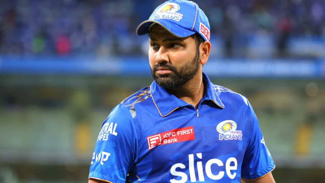 Rohit Sharma: IPL-এ রোহিত কোন টিমে যাবেন? ইঙ্গিত দিলেন দেশের প্রাক্তন ক্রিকেটার Rohit Sharma: IPL-এ রোহিত কোন টিমে যাবেন? ইঙ্গিত দিলেন দেশের প্রাক্তন ক্রিকেটার